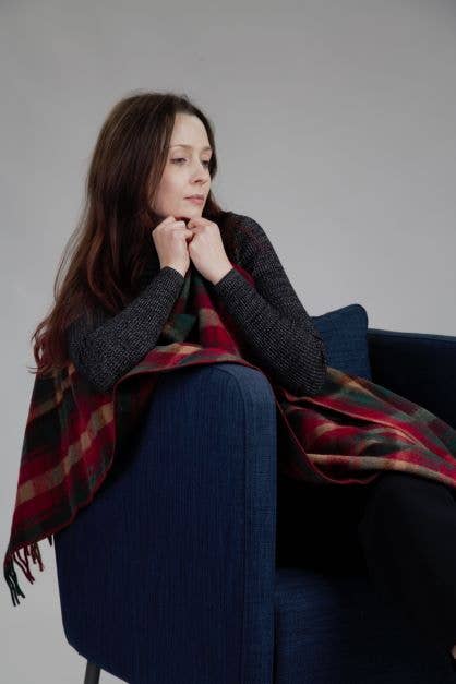 Dark Maple Deluxe Knee Blanket