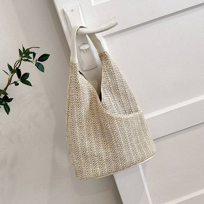 Stylish Oversized Straw Woven Tote with Ample Storage