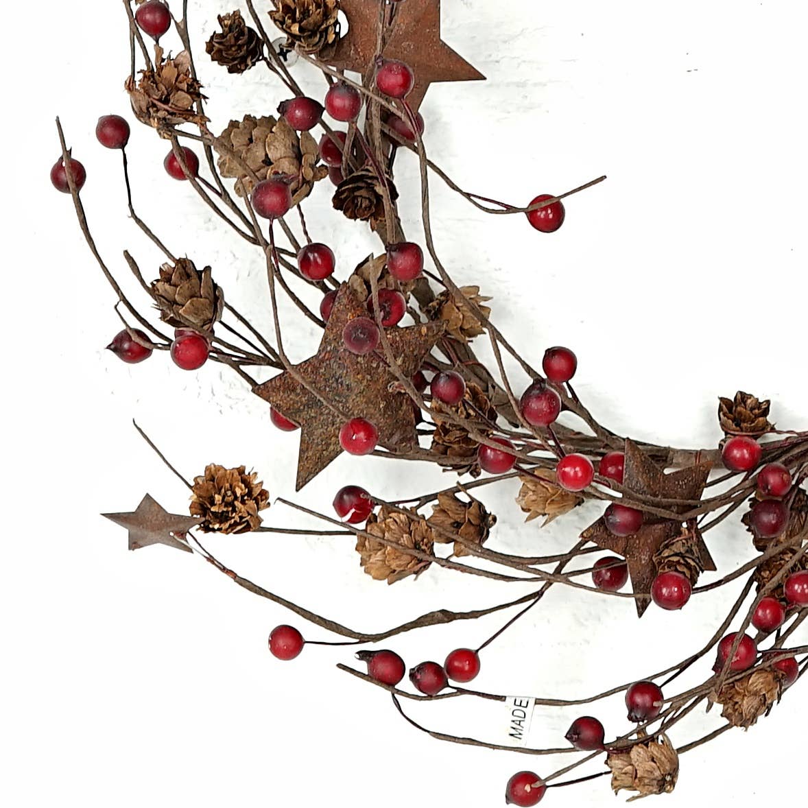 ISB9060RD- 12" Mix Berry & Birchcone Ring ( 6.5"inner) w/Sta