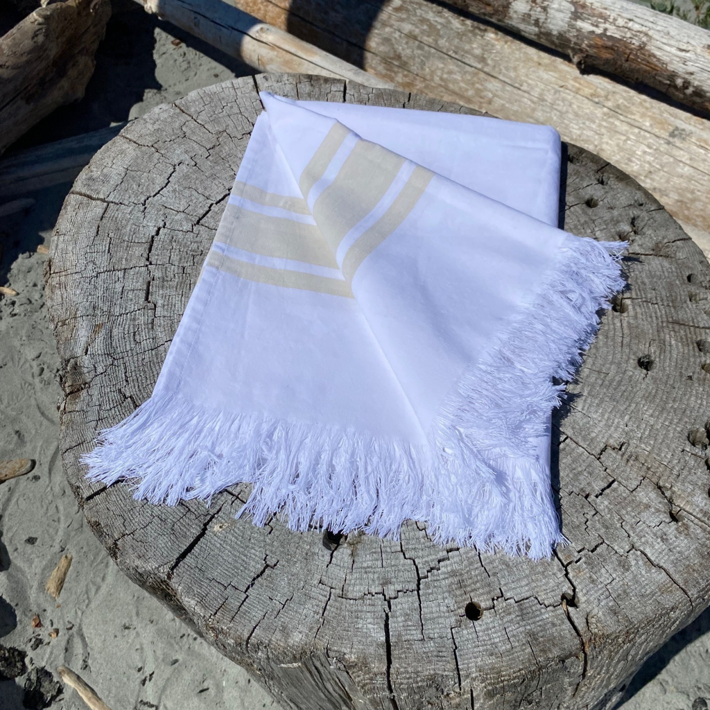 Coastal Farmhouse | Lightweight Throw | 100% Cotton